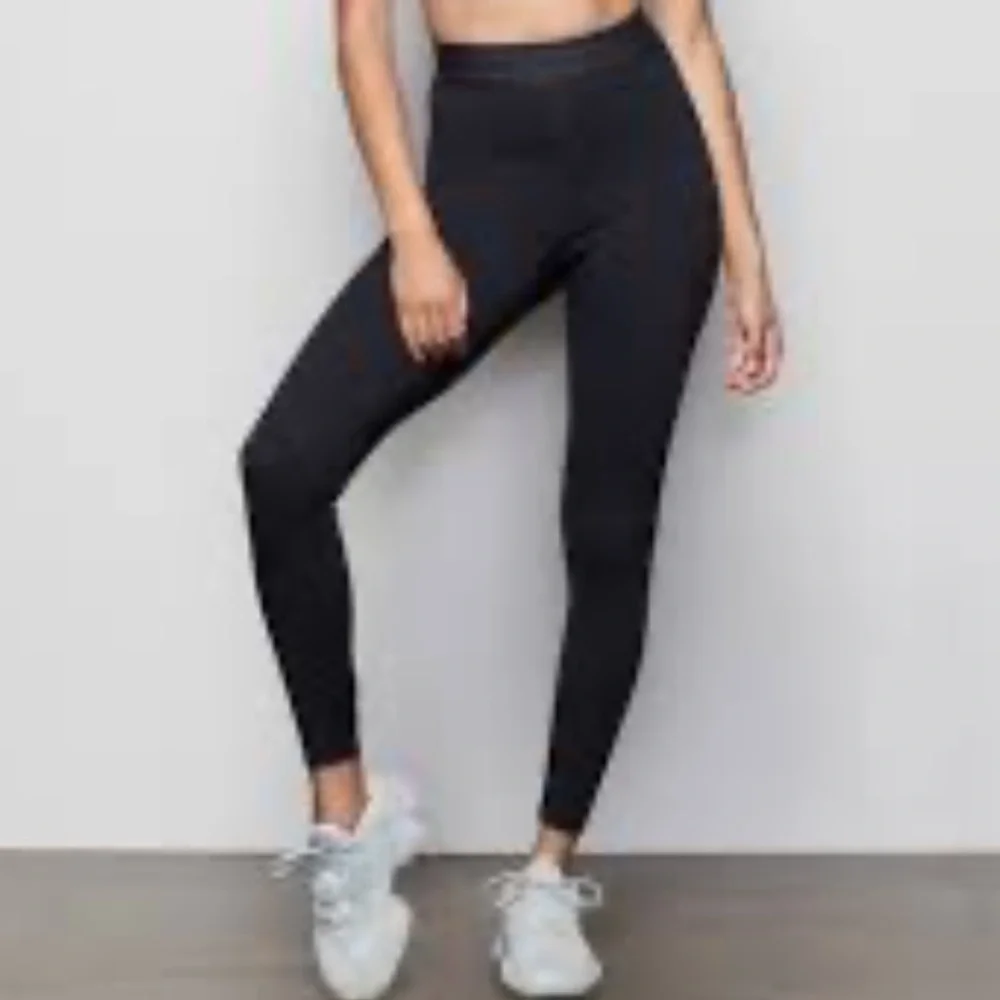 NWT - Good American Active Essential The Icon Legging 1 S 81